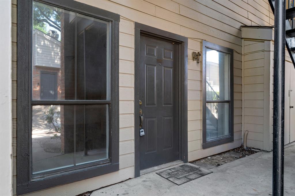 Trinity Royal Condos - Residential