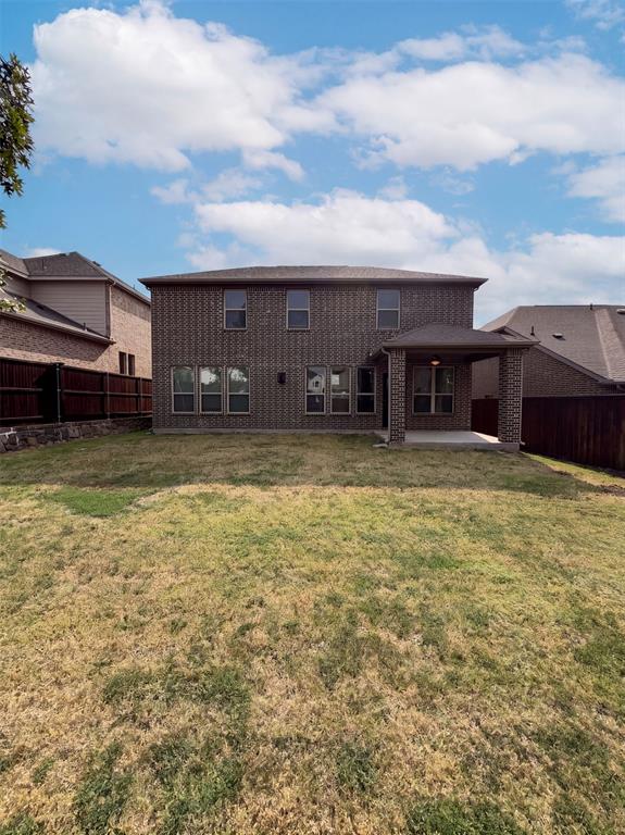 1421 Prairie Lake Court