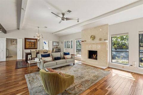 1207 Middlebrook Place Dallas TX 75208