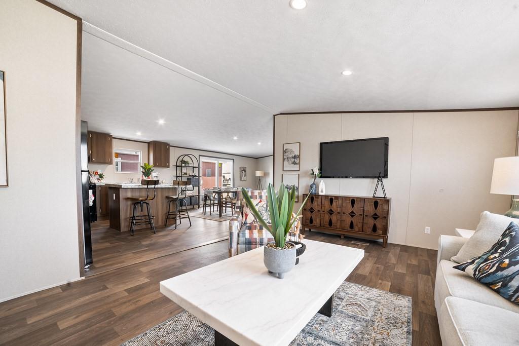 Silver Spurs Ranch - Residential