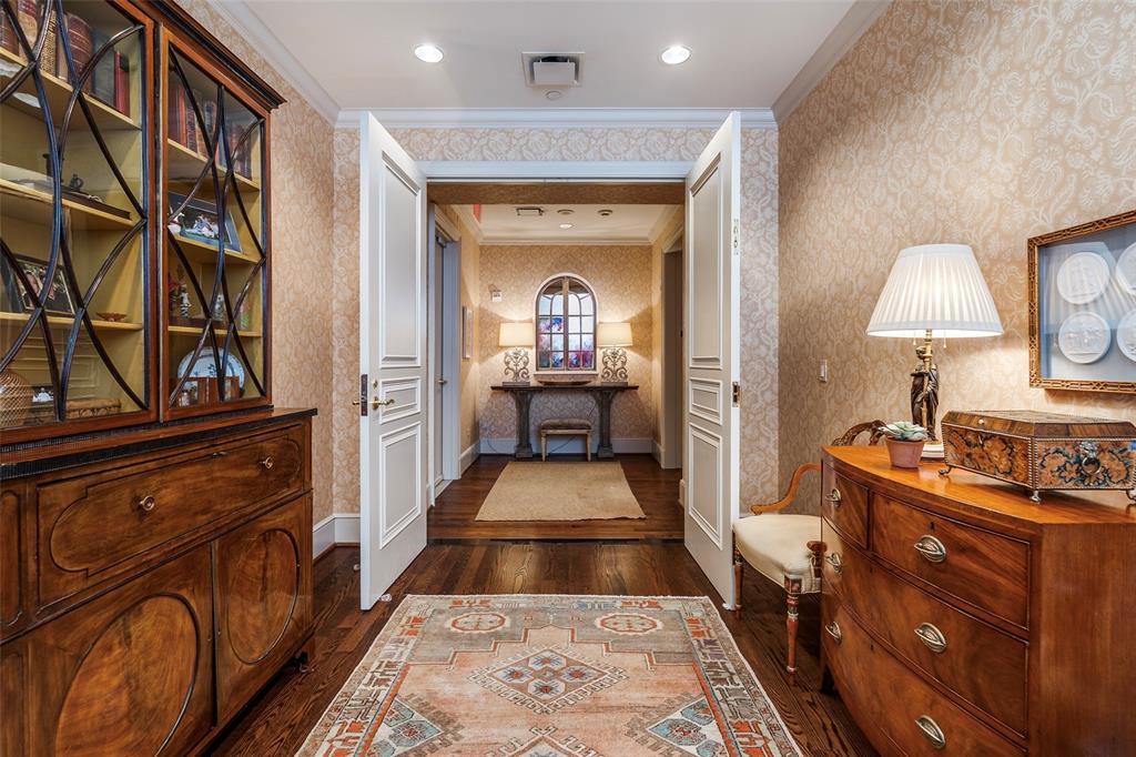 3505 Turtle Creek Boulevard 5A