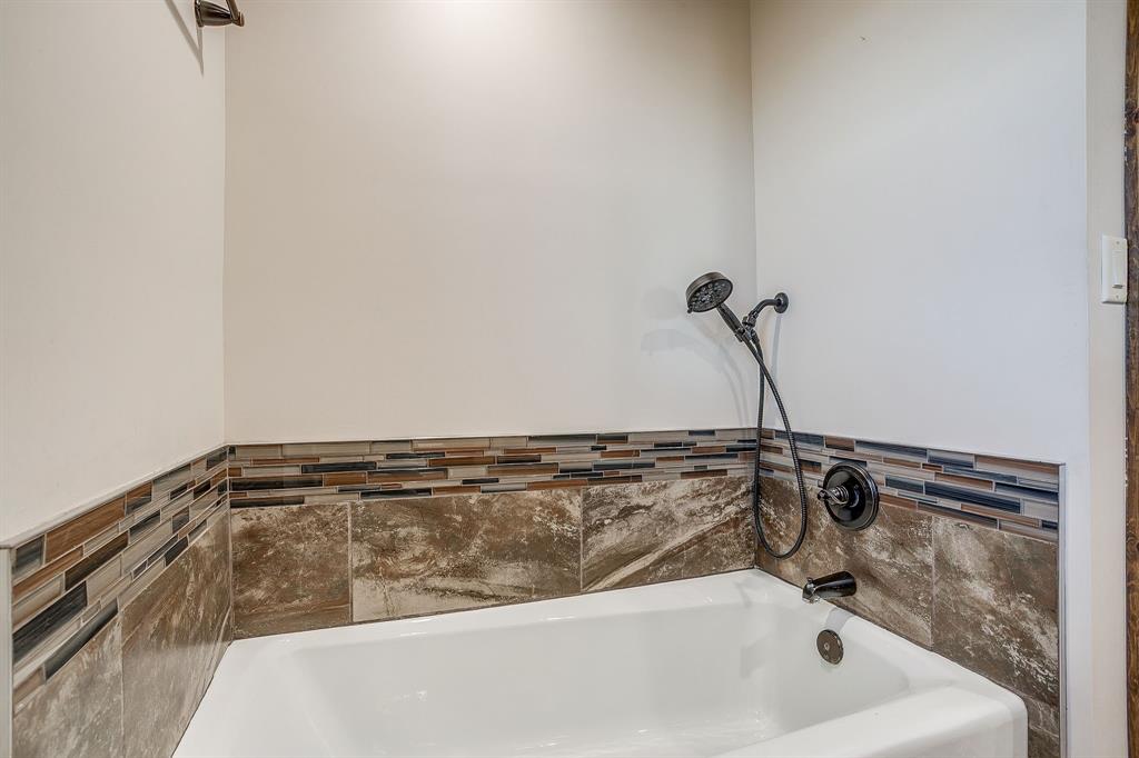 J DIMPKIN-SE - Residential