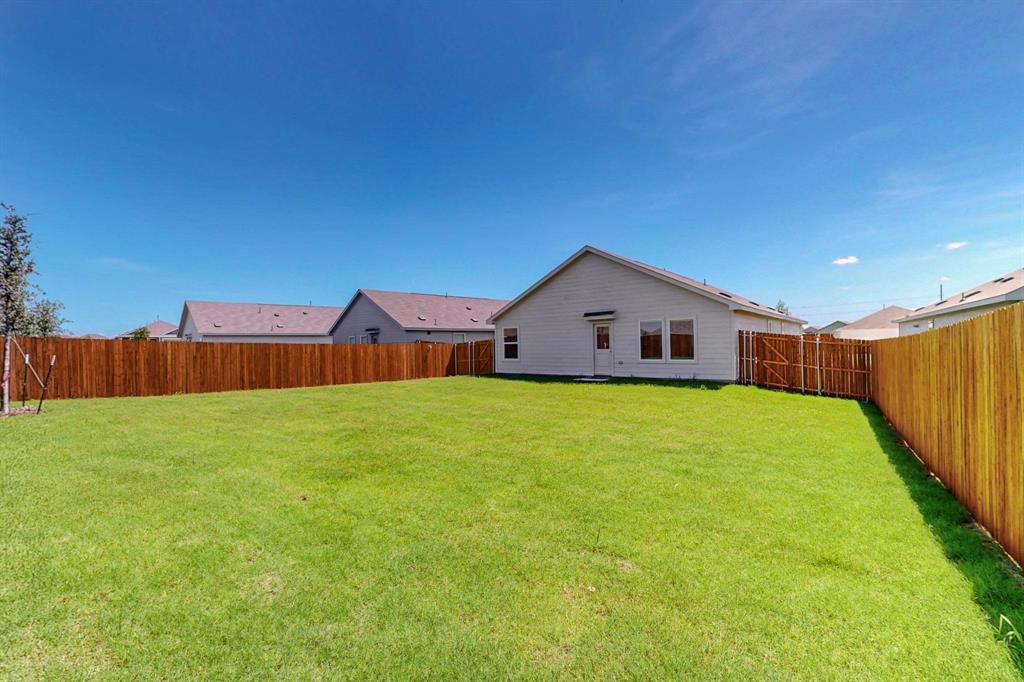 HONEY CREEK ADDITION, PHASE 2 (CMC) - Residential Lease