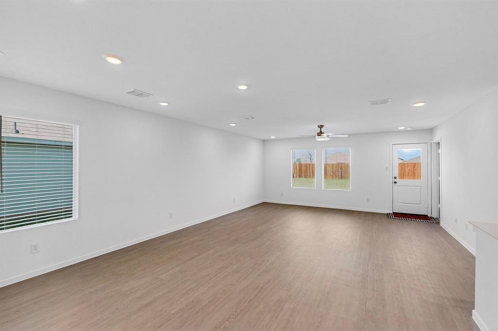 HONEY CREEK ADDITION, PHASE 2 (CMC) - Residential Lease