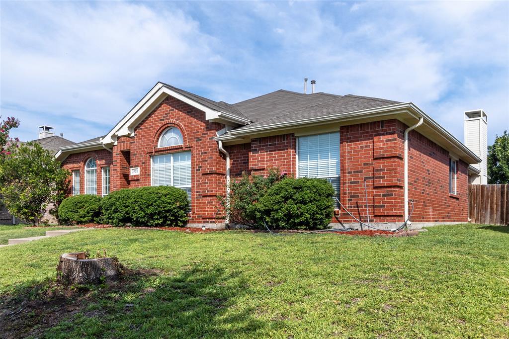 View Mesquite, TX 75181 house