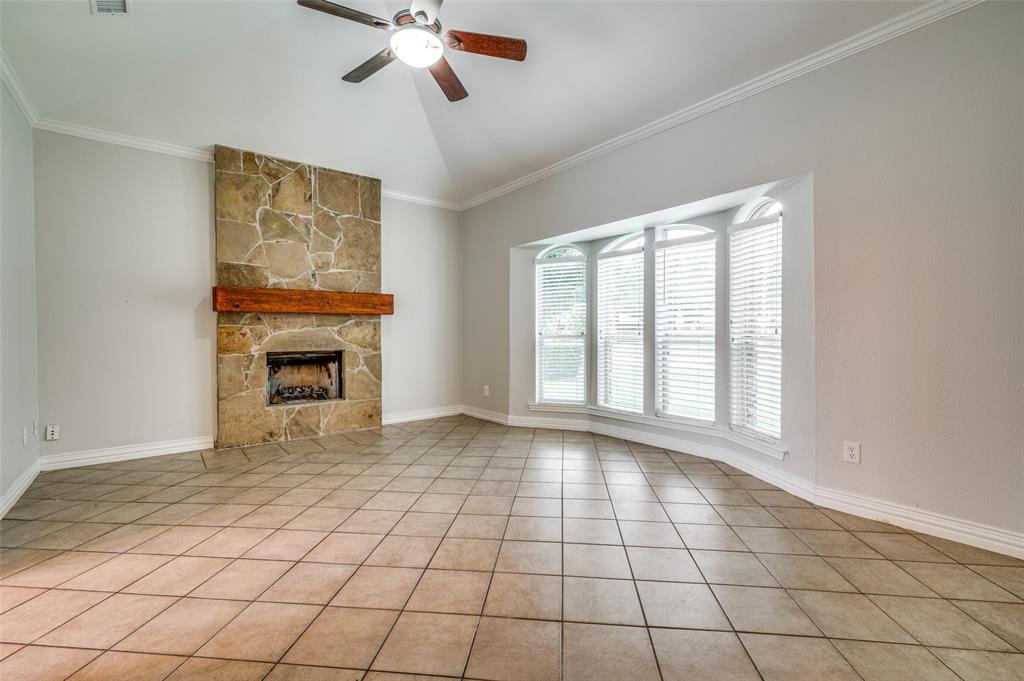 1425 Lilac Lane