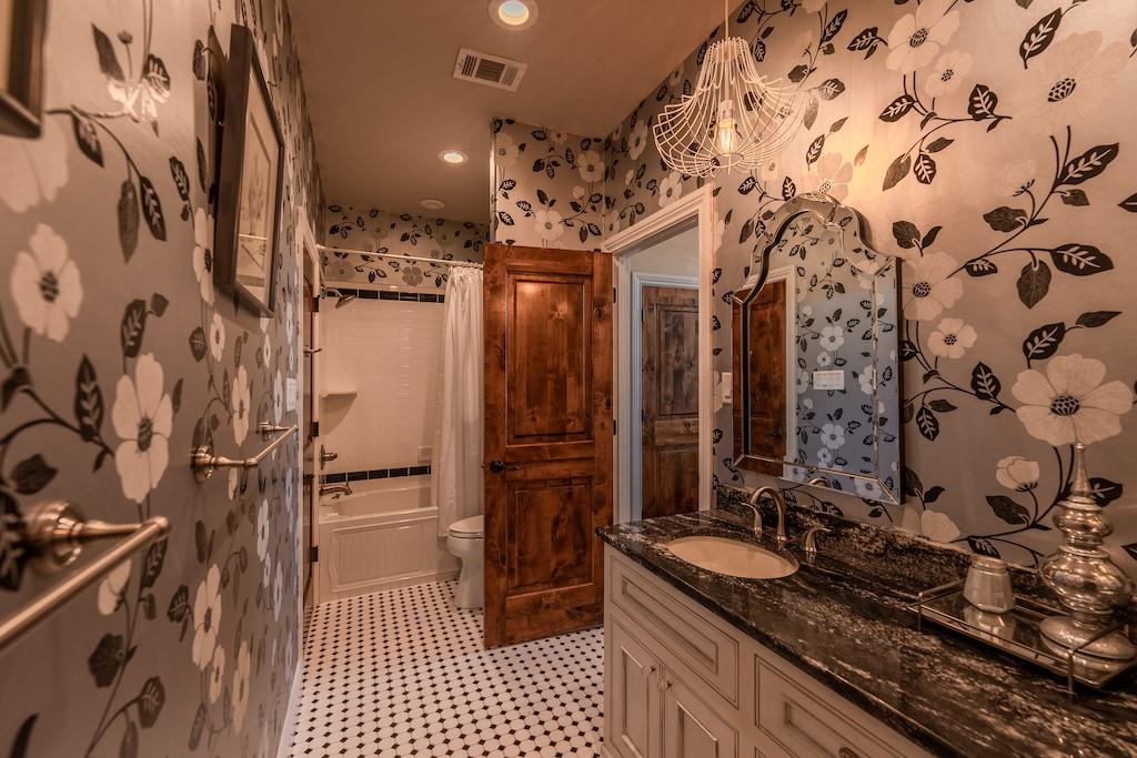 Eagles Crest - Residential