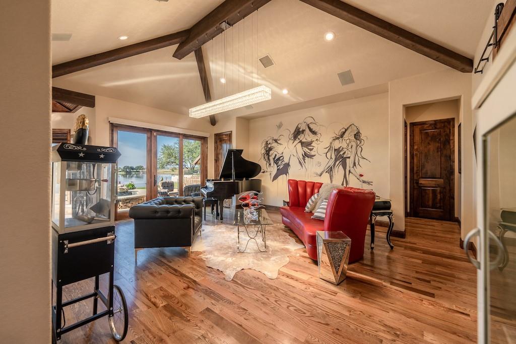 Eagles Crest - Residential