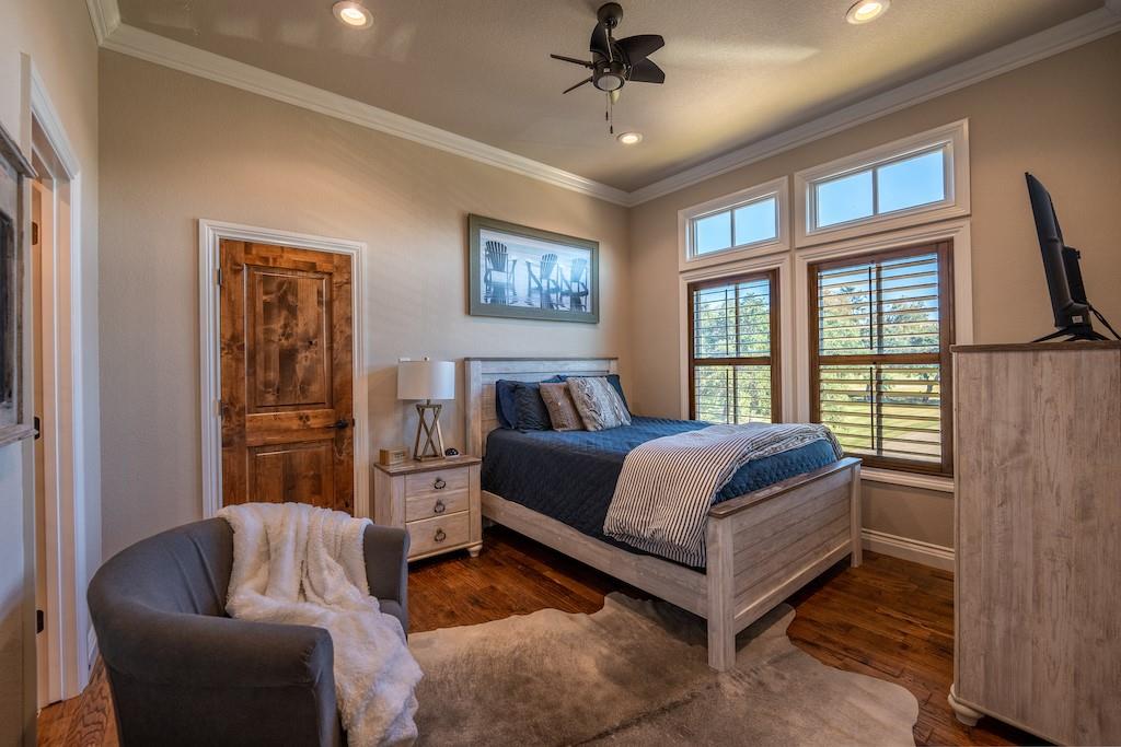 Eagles Crest - Residential