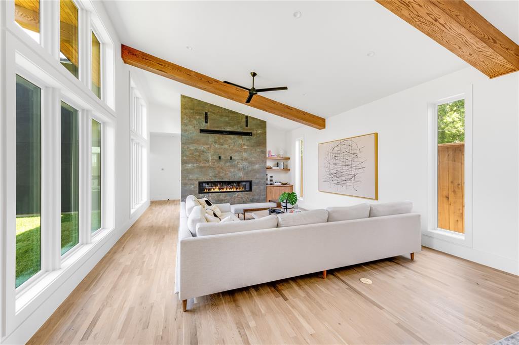 Ross Ave Annex - Residential