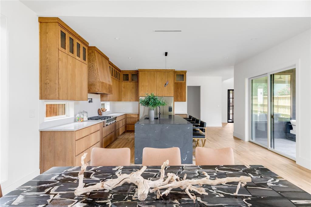 Ross Ave Annex - Residential