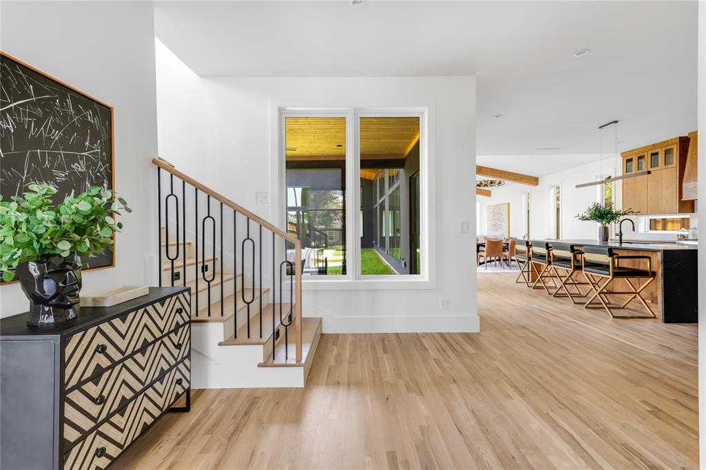 Ross Ave Annex - Residential