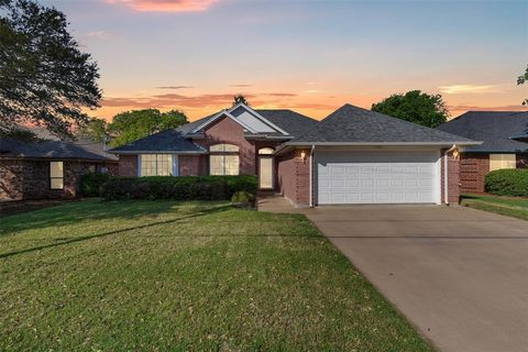 1502 Spanish Trail Drive Granbury TX 76048