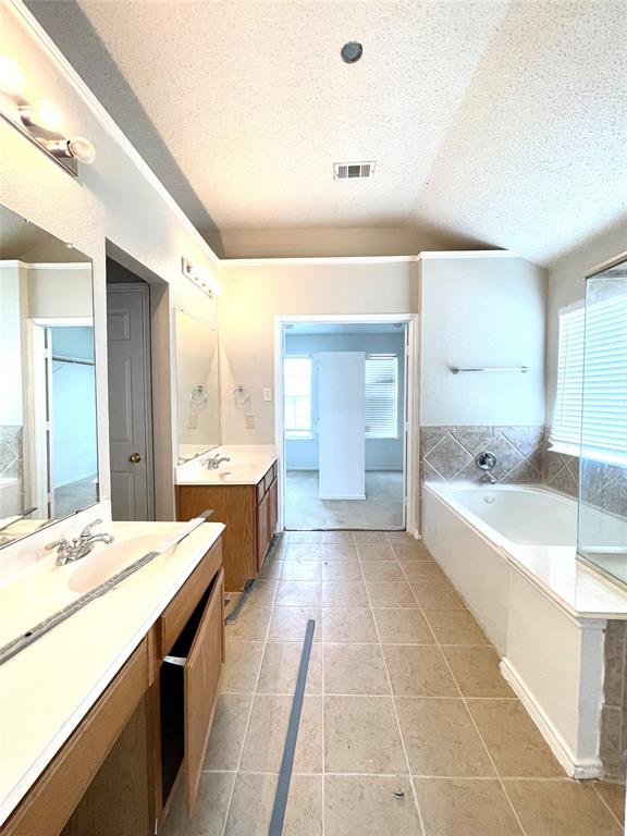 Parkwood Hill Add - Residential Lease