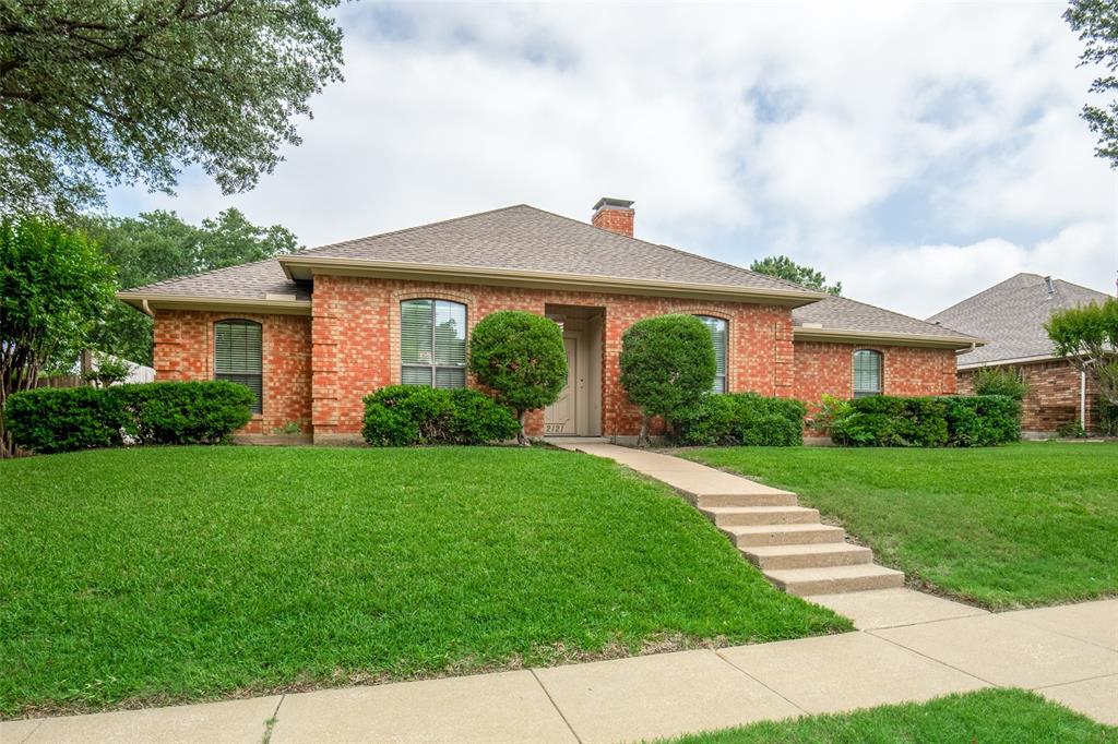 2121 Springwood