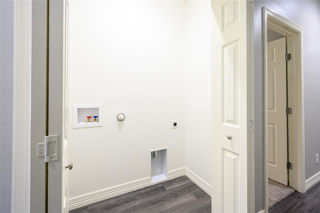 DarMack - Residential Lease