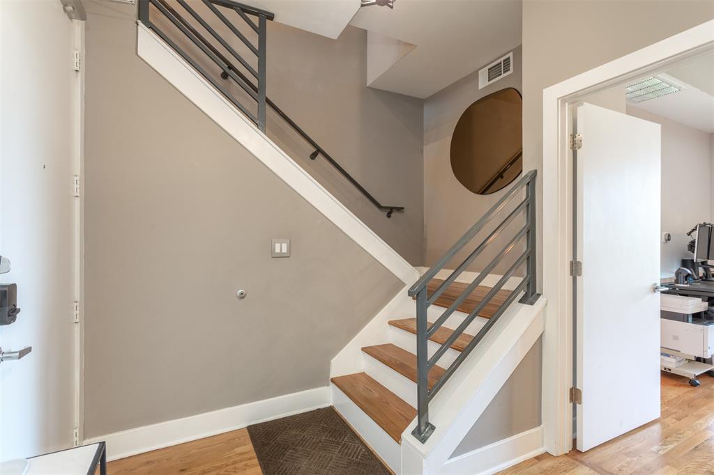 5055 Addison Circle 413