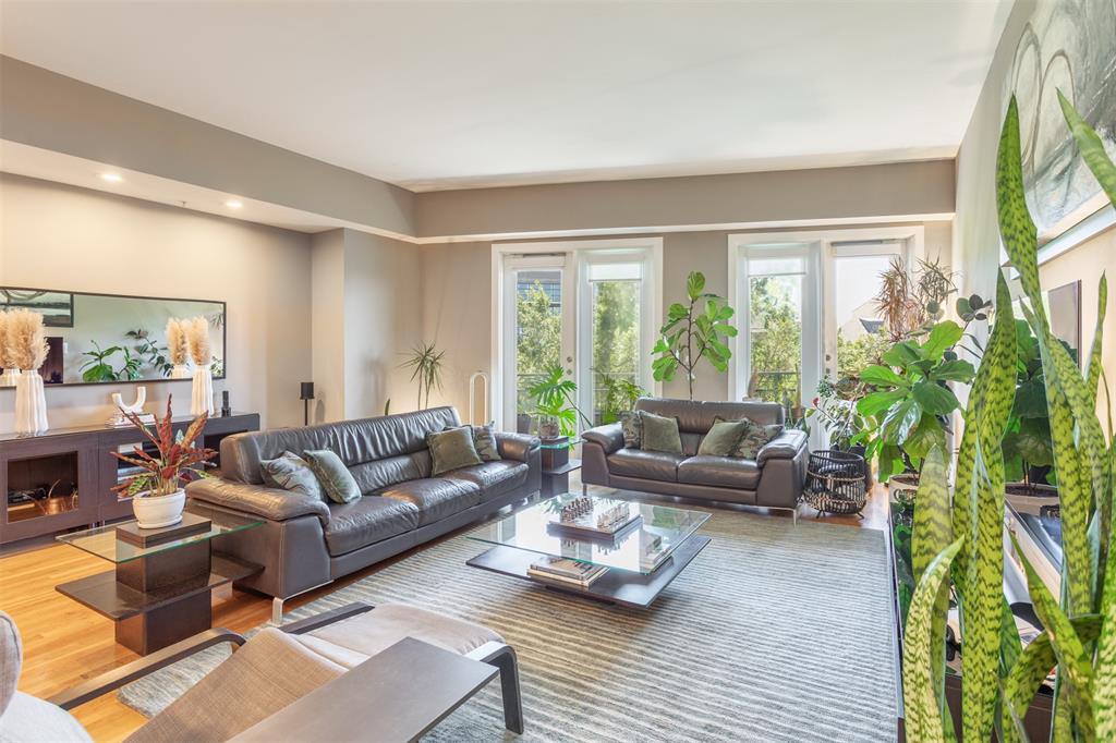 5055 Addison Circle 413