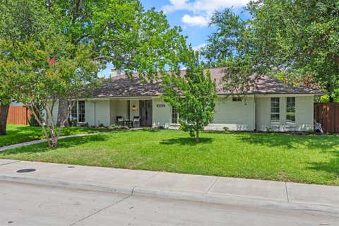 Photo of 10018 Cromwell Drive, Dallas, TX 75229 (MLS # 21297262)