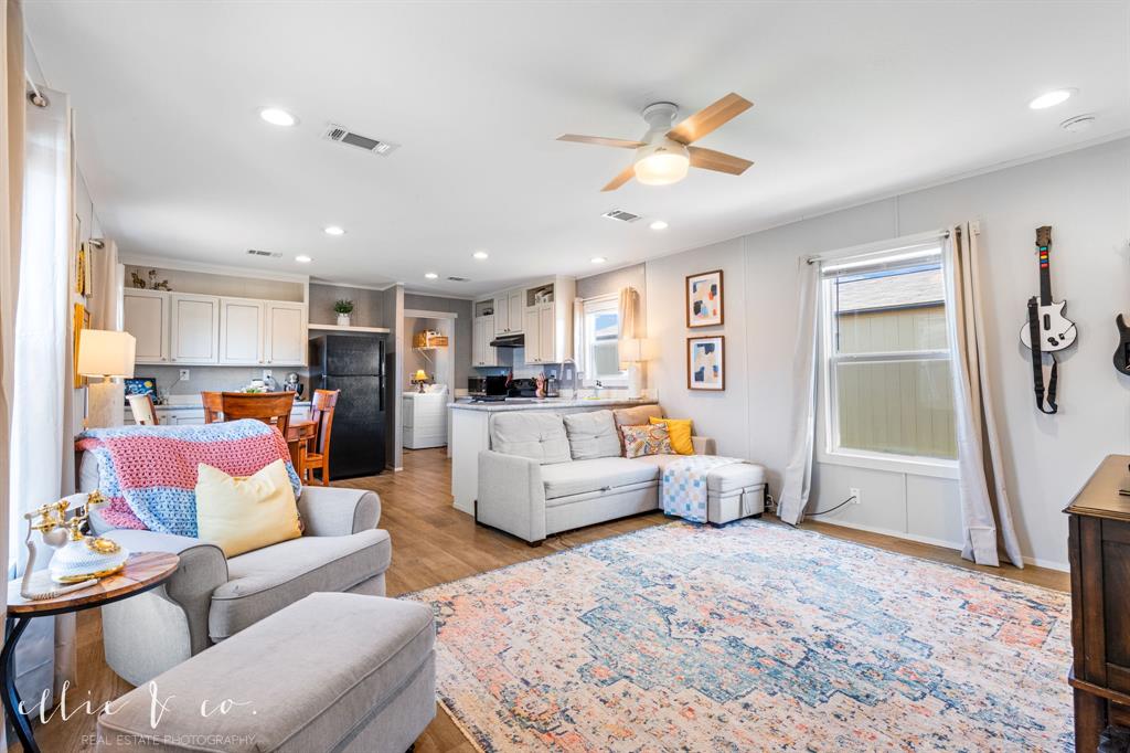 Elm Creek Meadows - Residential Lease