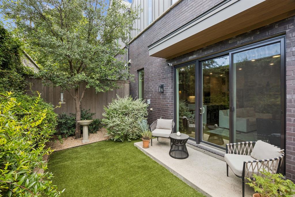 Grbk Bluffview Add - Residential Lease