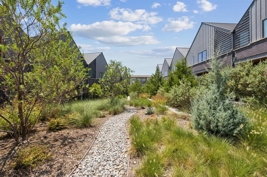 Grbk Bluffview Add - Residential Lease