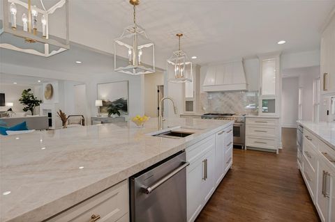Tiny photo for 4541 WestWay Avenue, Highland Park, TX 75205 (MLS # 21268735)