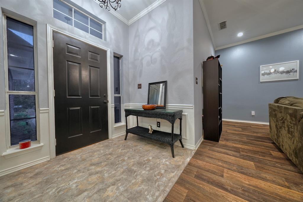 846 Edgewood Circle