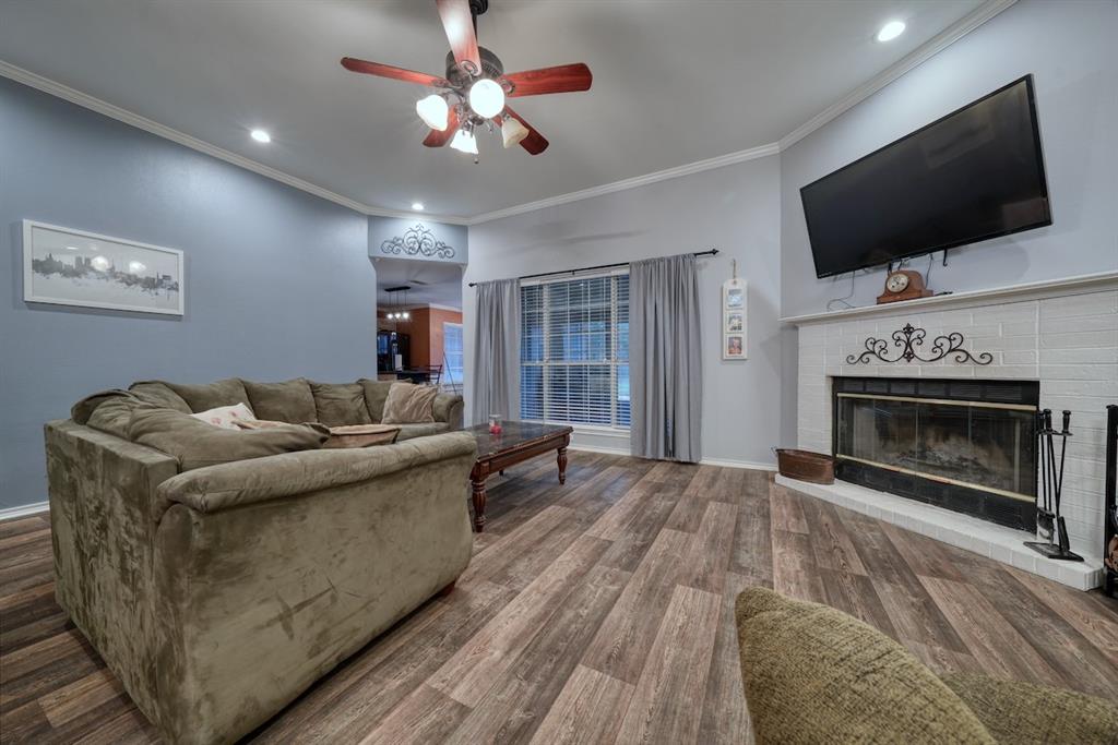 846 Edgewood Circle