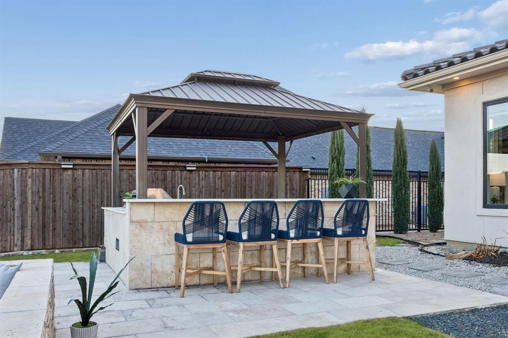 1121 Excalibur Boulevard