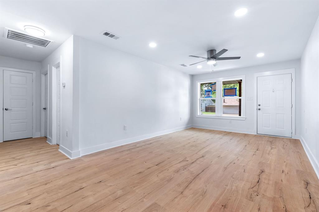 11143 Paddock Circle