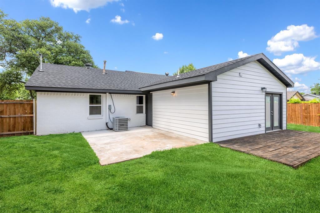 11143 Paddock Circle