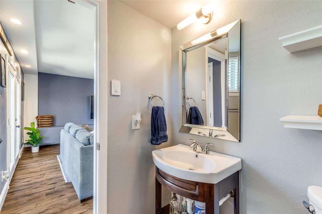 Lochwood Rev - Residential