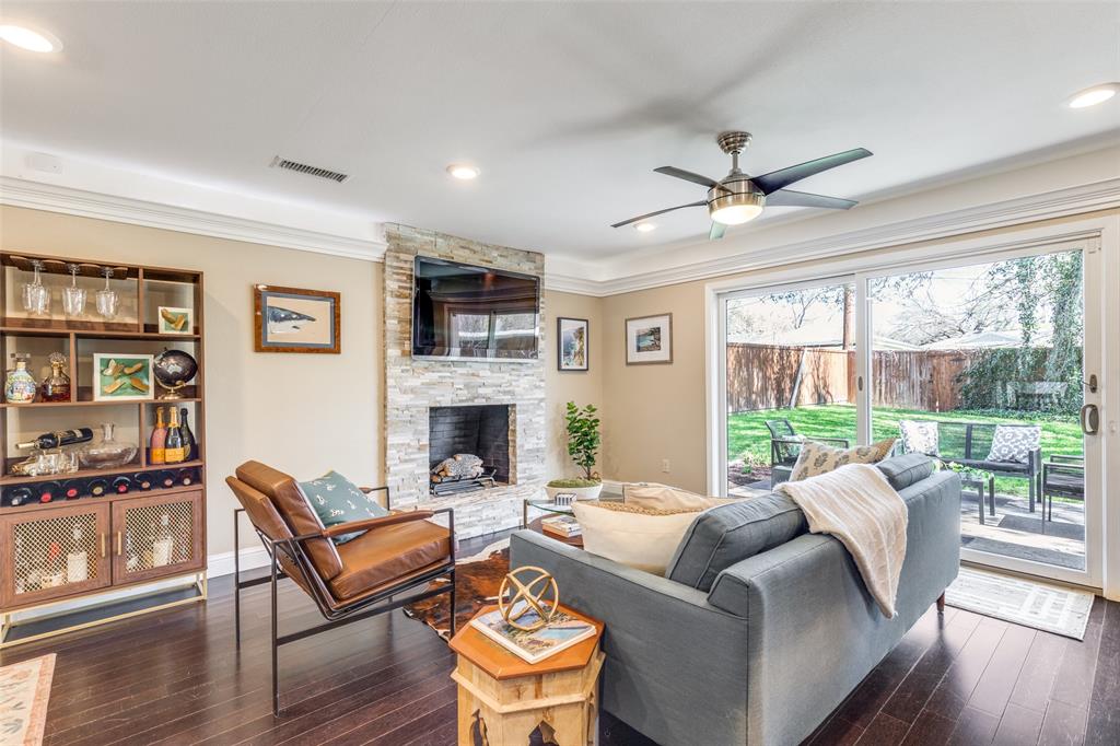 Lochwood Rev - Residential