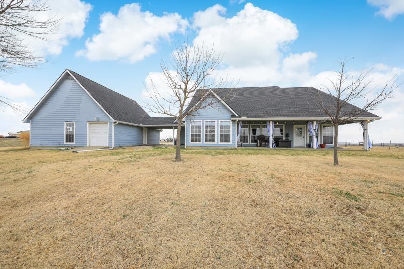 6202 Private Road 902