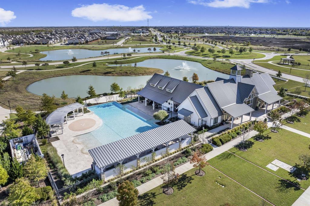 4004 Pond Cypress Street