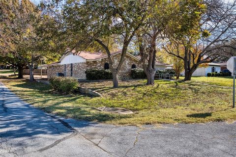 A home in DeSoto