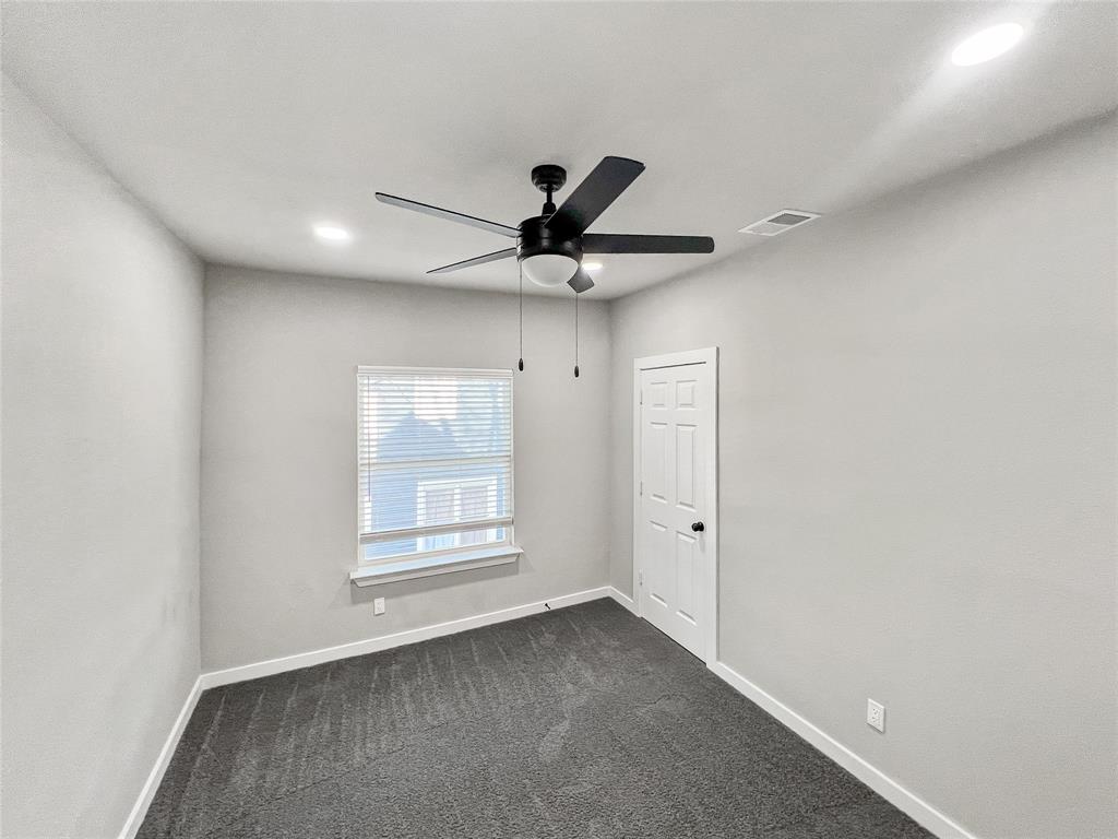 East Columbia Place - Residential Income