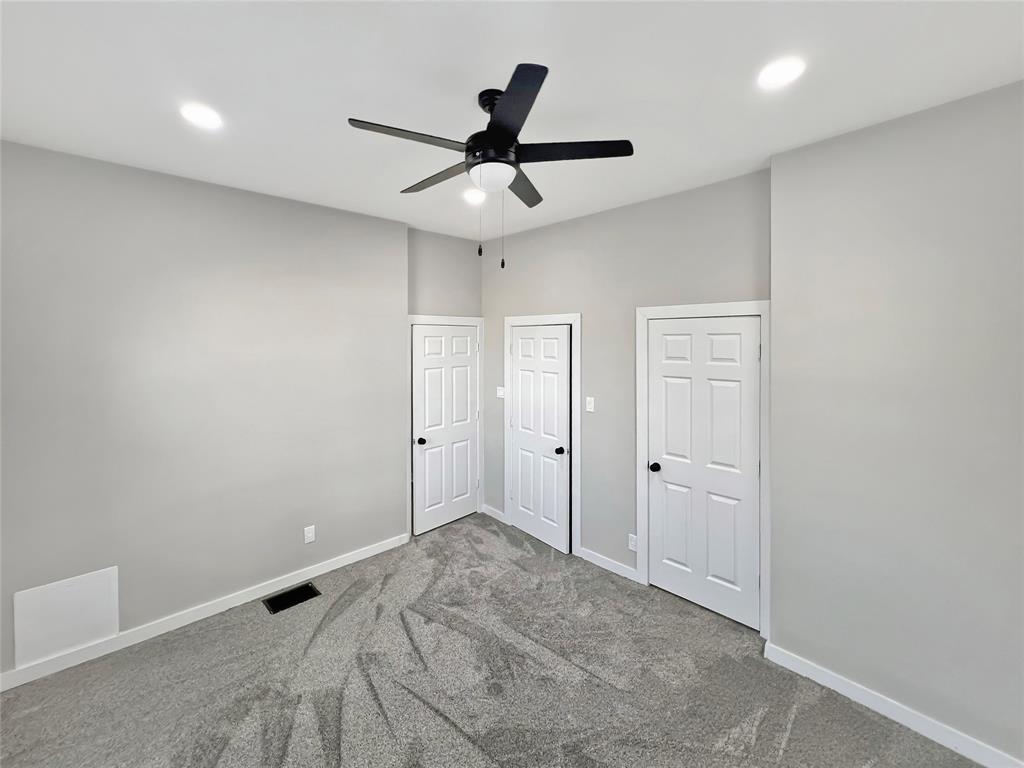 East Columbia Place - Residential Income