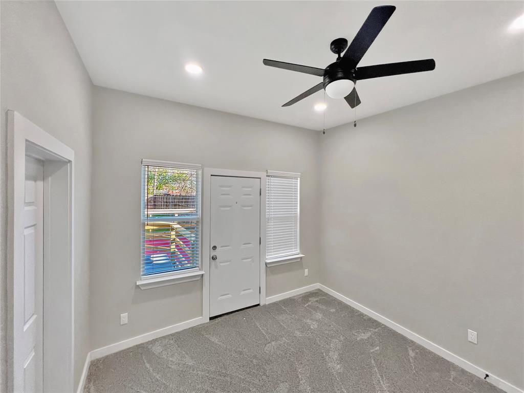 East Columbia Place - Residential Income