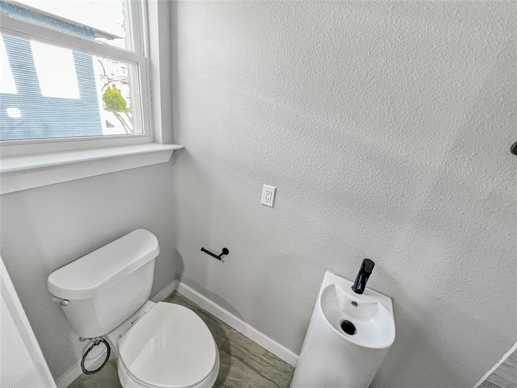 East Columbia Place - Residential Income