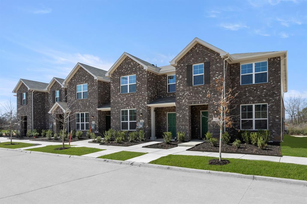 Mockingbird Estates Townhomes - Residential