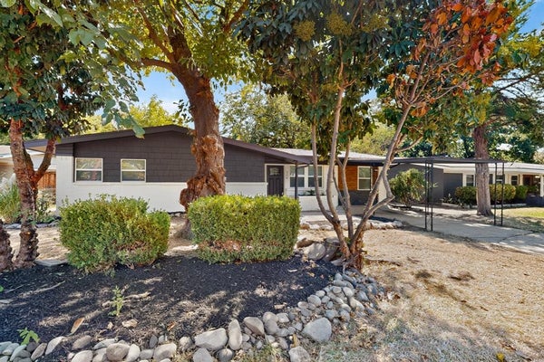 206 W RIDGEWOOD DR, GARLAND, TX 75041 - Image bcccd44d855dcde75adf966ee11867a1/769826702