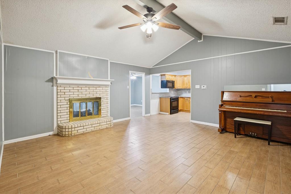 1113 2nd Street