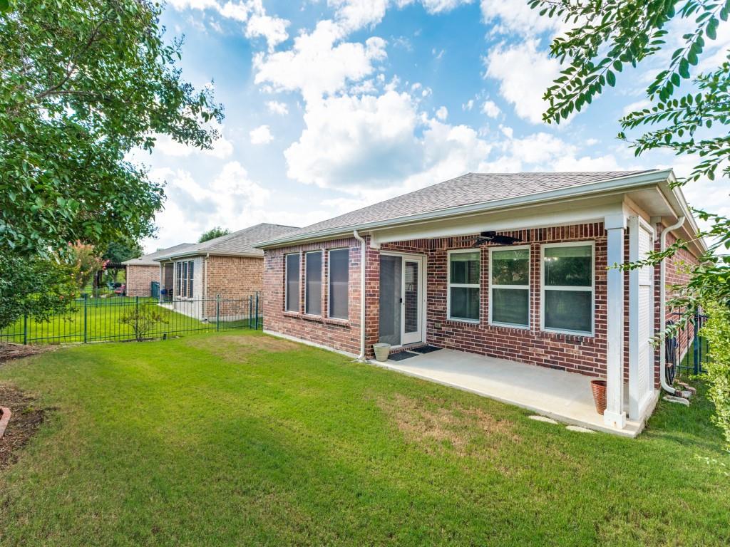 Frisco Lakes By Del Webb Villa - Residential