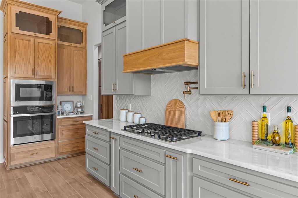 Canal Place - Residential