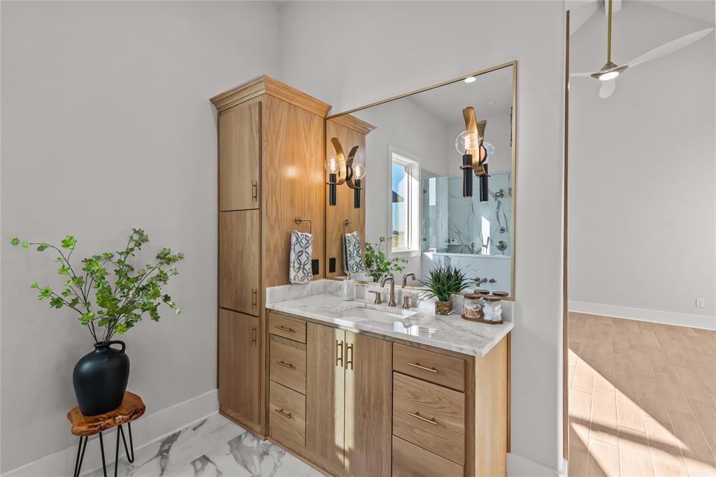 Canal Place - Residential