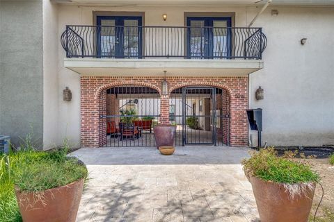 5816 Birchbrook Drive 122 Dallas TX 75206