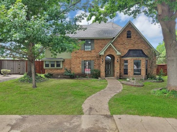 5 Creekcrest Court Allen TX 75002