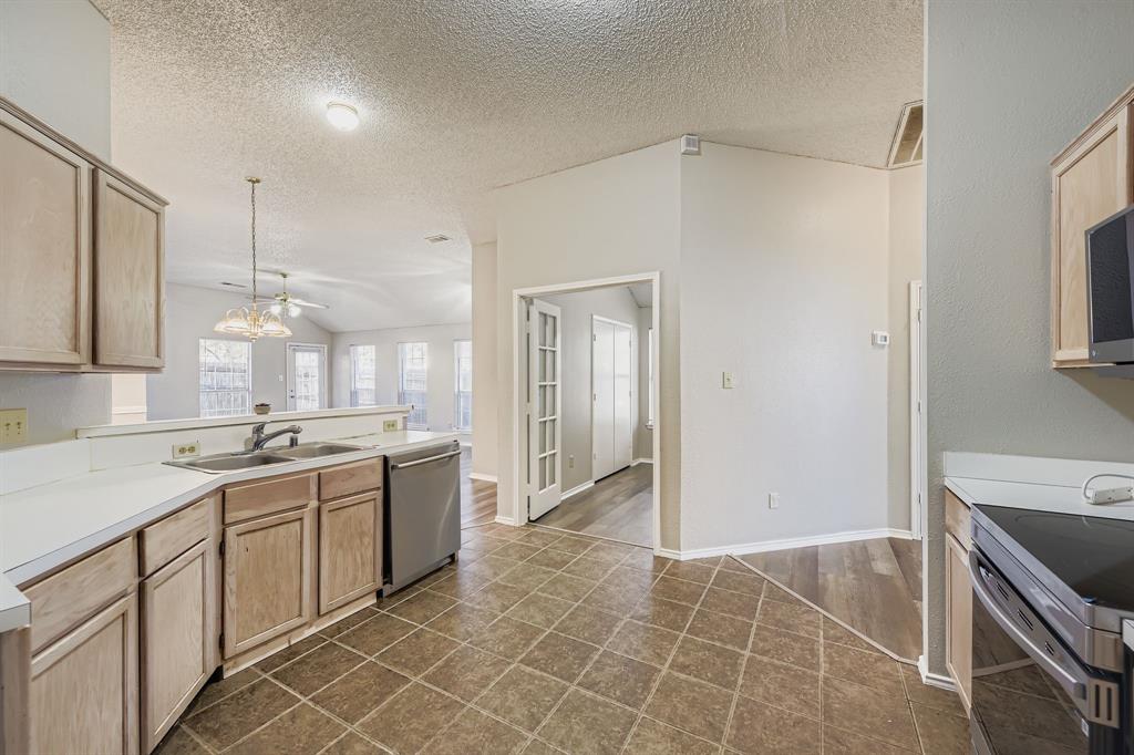 Hollywood Park Rev - Residential Lease